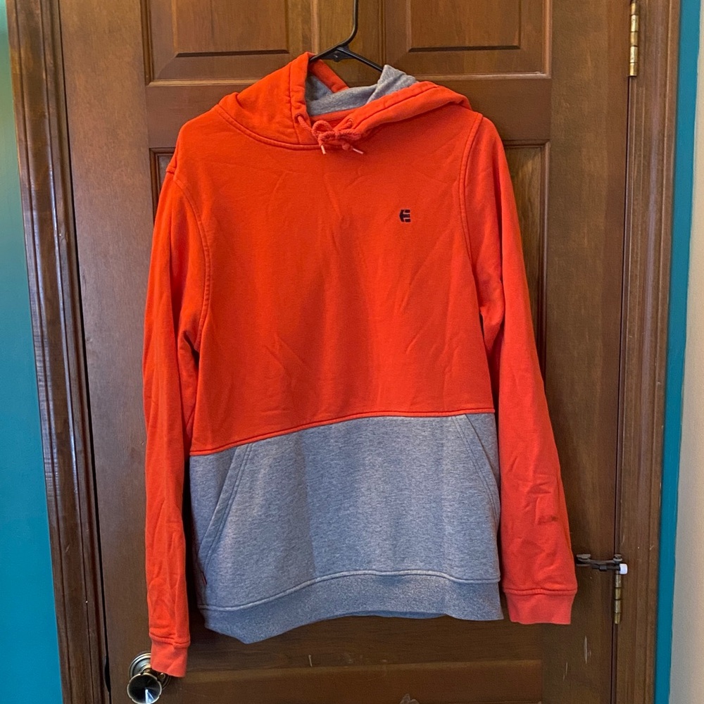 Etnies Two-Tone Orange and Gray Hoodie
